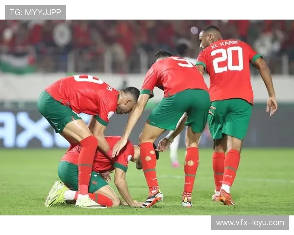 非洲杯东道主摩洛哥主场气氛热烈，球迷支持给力