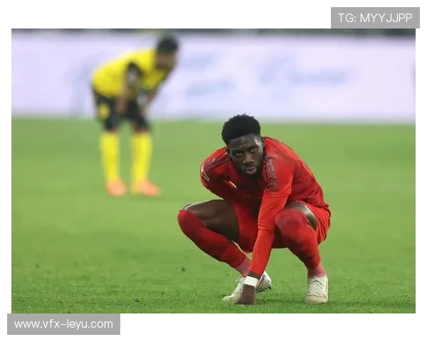 阿方索·戴维斯右膝前交叉韧带撕裂,拜仁左后卫赛季报销 阿方索·戴维斯右膝前交叉韧带撕裂,拜仁左后卫赛季报销